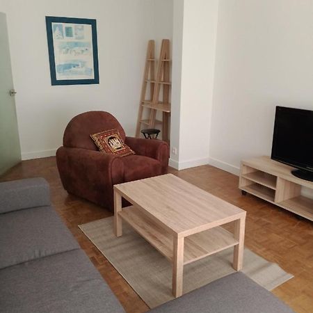 Appartement F2 Meuble Centre Ville Brive-la-Gaillarde Exteriér fotografie